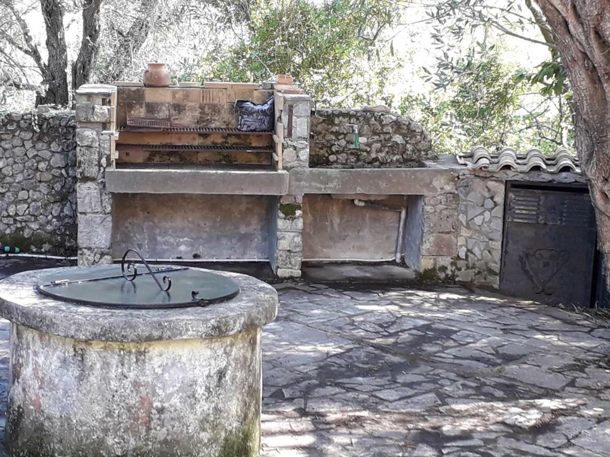 דירות Ágios Ioánnis House In The Olive Garden מראה חיצוני תמונה